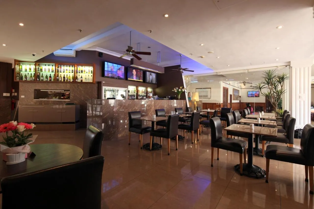 Astor Metropole Hotel Brisbane 3*,