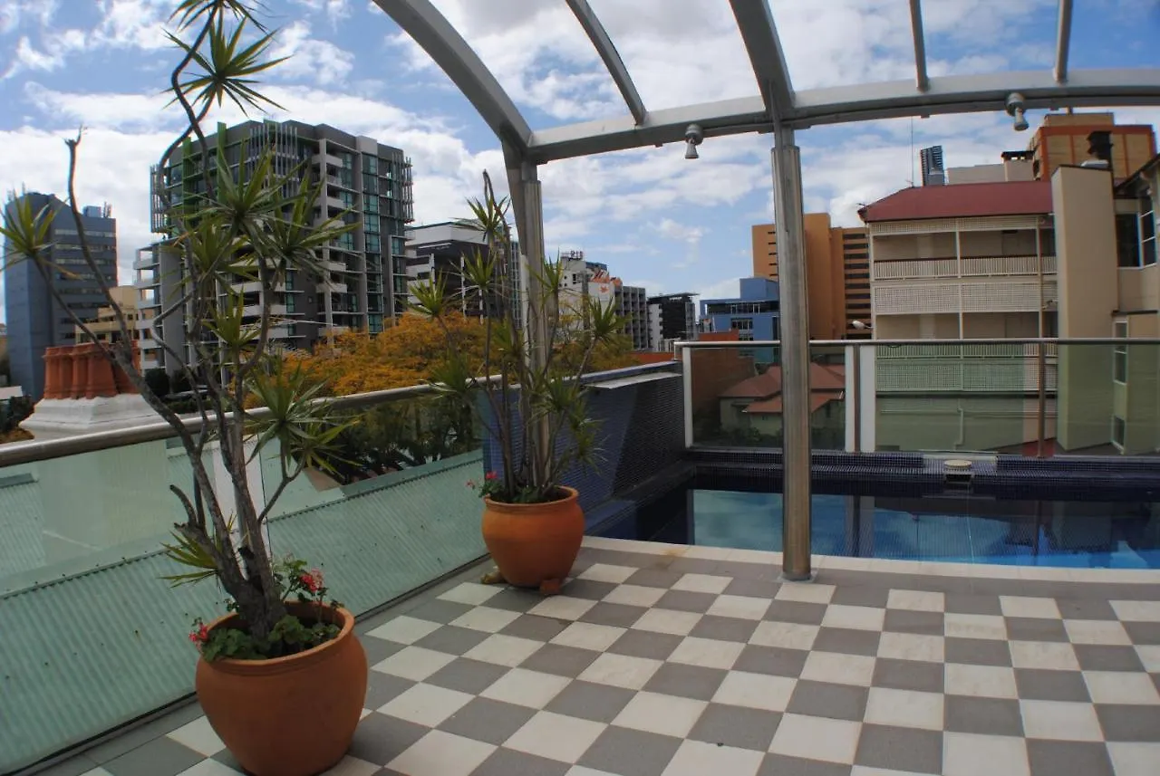 ***  Astor Metropole Hotel Brisbane Australia