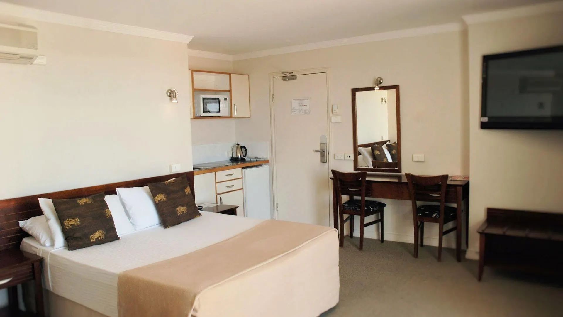 Astor Metropole Hotel Brisbane